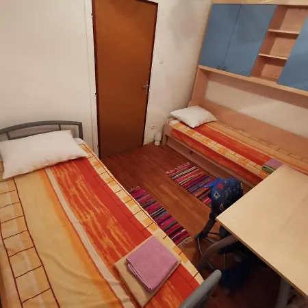 Apartment Pick Dream Apartment, *