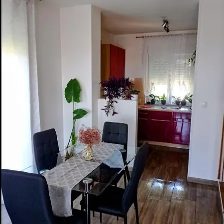 Apartment Pick Dream Apartment,