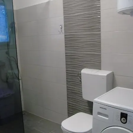 Pick Dream Apartment, Apartment